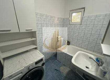 Apartament 5 camere 100mp Zona Padurea Verde