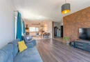 Casă Individuală de Închiriat, Încălzire în Pardoseală, Teren 400 mp
