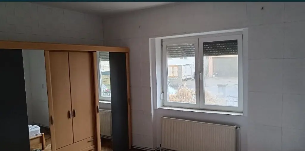 BRASADAS vinde casa cu 3 camere teren 360mp in zona Burdea.