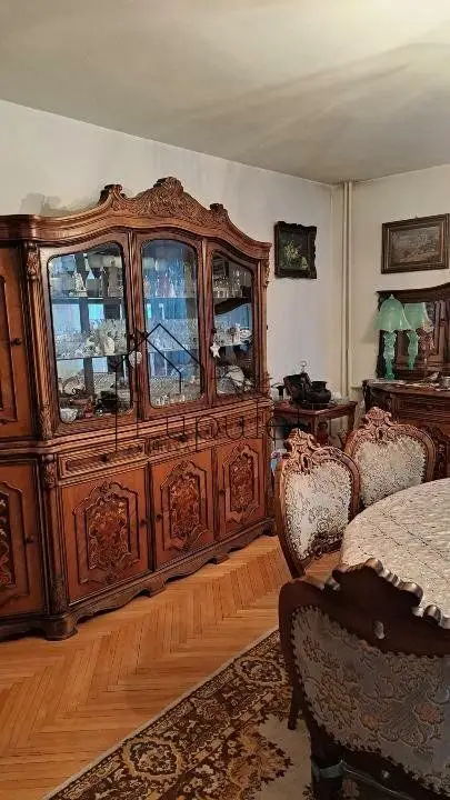Casă de Vanzare | 200 MPU | Teren 305 MPU | Ultracentral