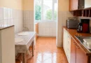 Apartament 3 camere decomandat, centrală proprie, AC, etaj 3, Lipovei