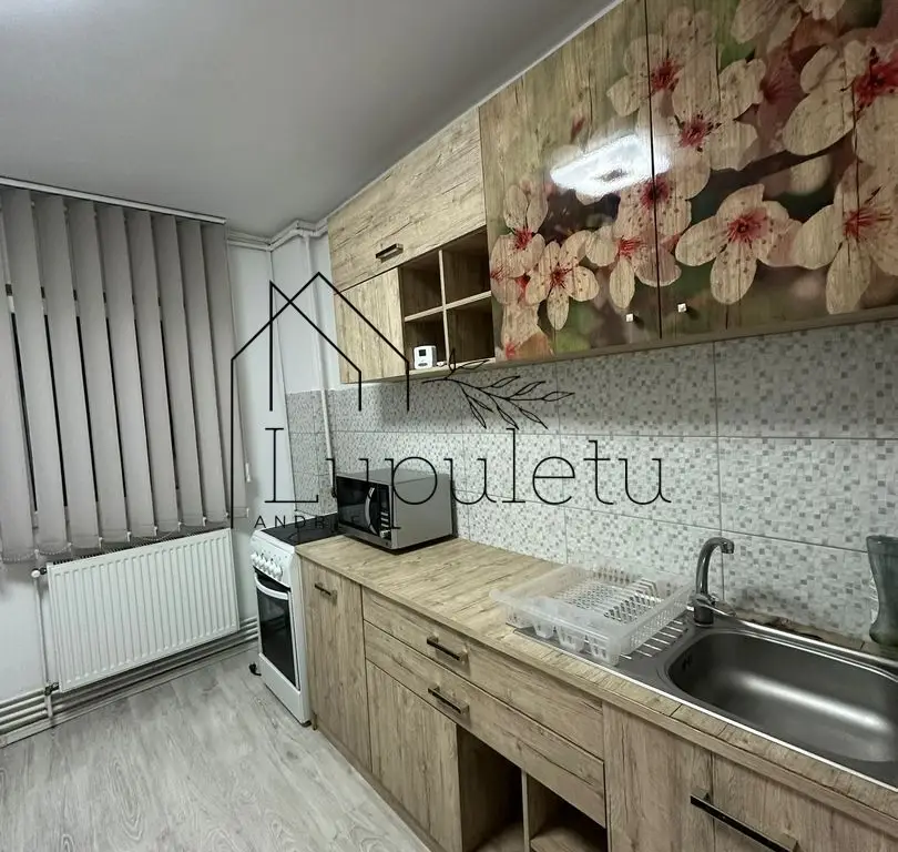 Apartament de Vanzare | 2 Camere | 55 MPU | Bulevardul Mihai Viteazu