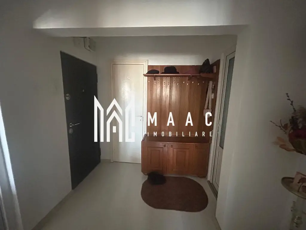 Apartament 3 Camere I Decomandat I 2 Bai I Etaj 2 I Cisnadie