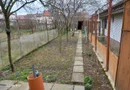 BRASADAS vinde casa 2 cam cu etaj 6 ari zona Bercu Rosu.