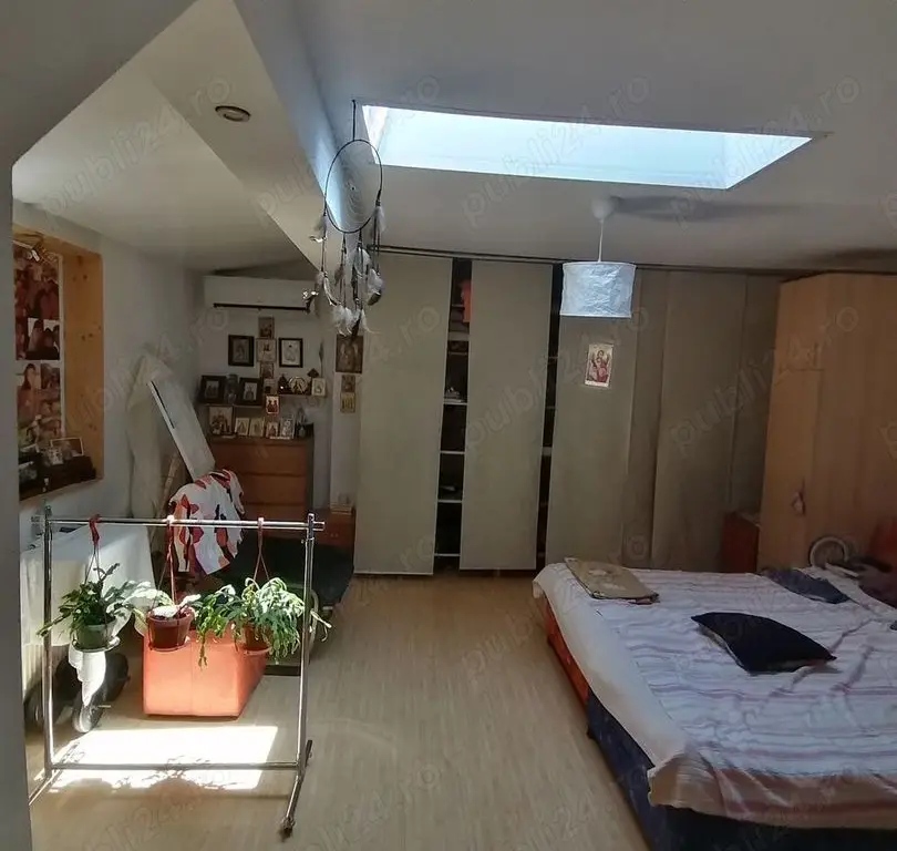 Casă la curte București sector 4