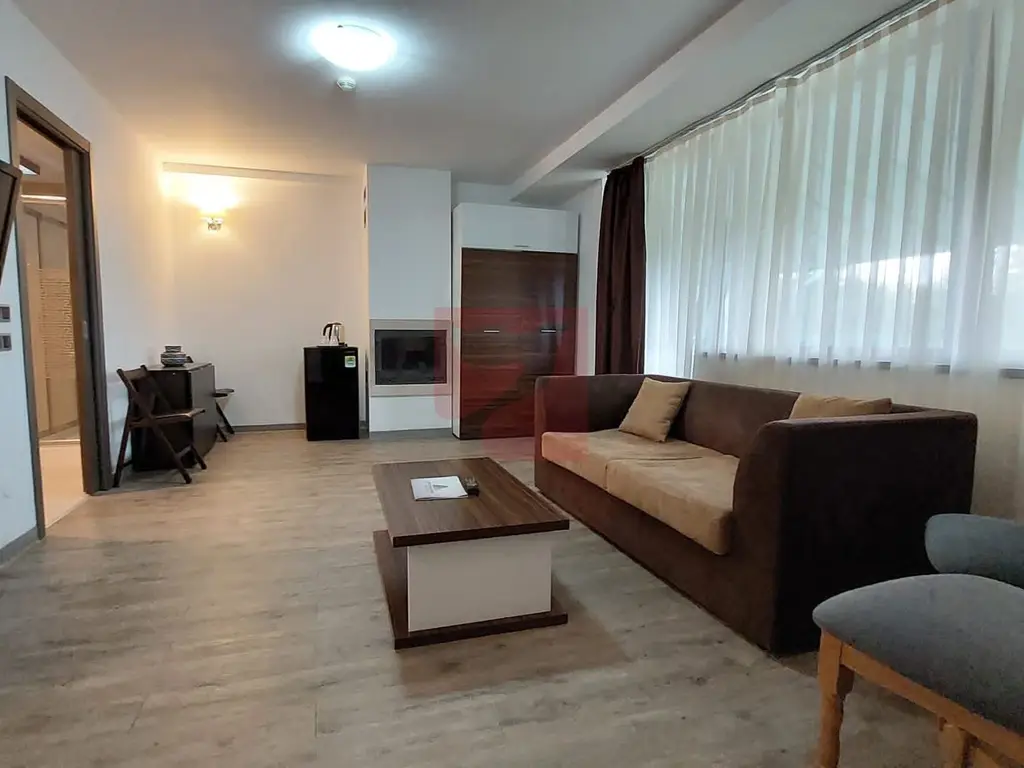 2 in 1, apartamente de 2 si de 4 camere, parcari, Silver Mountain