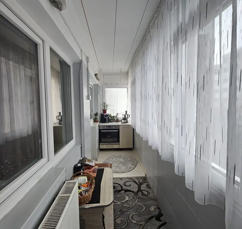 Apartament deosebit 3 camere – lux, complet mobilat, zonă excelentă