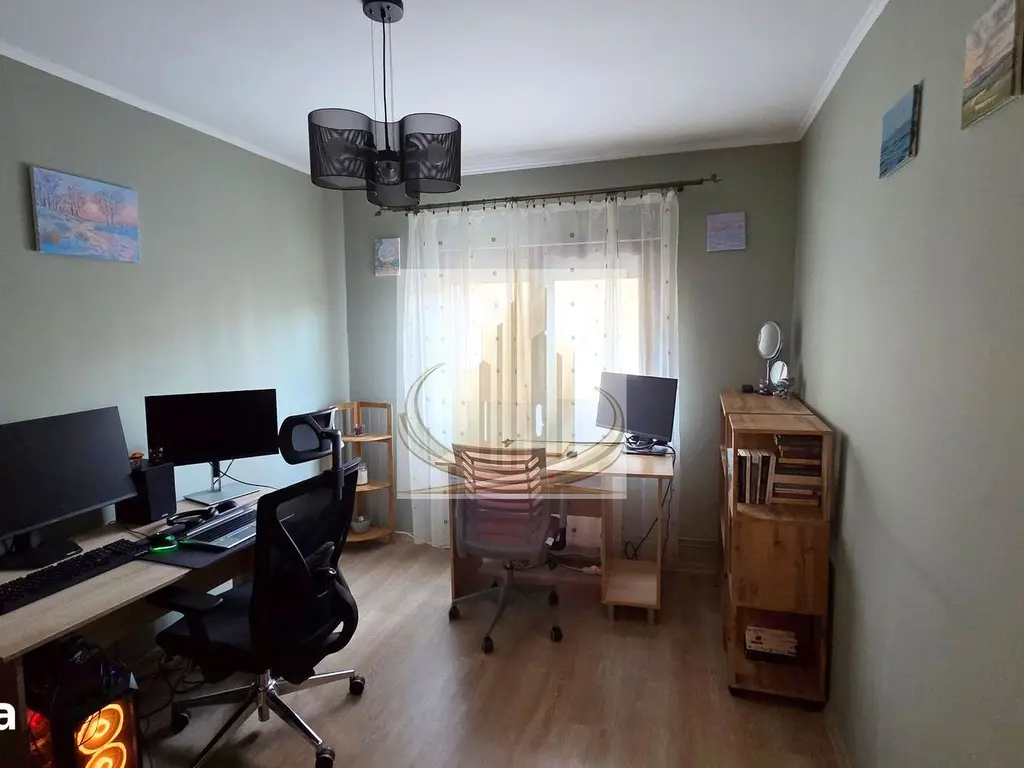 Apartament modern cu 3 camere decomandate Aradului