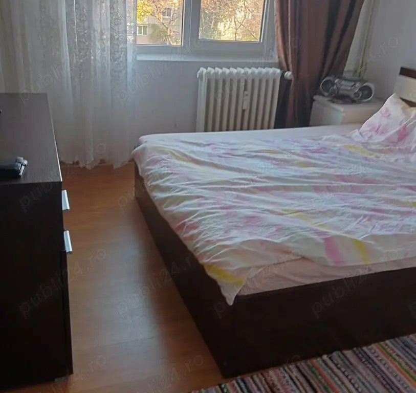 Particular vând schimb 3cam Piata Rahova