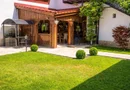 Pensiune 3 stele, ultracentral, Oradea. 700 000 E. Comision 0