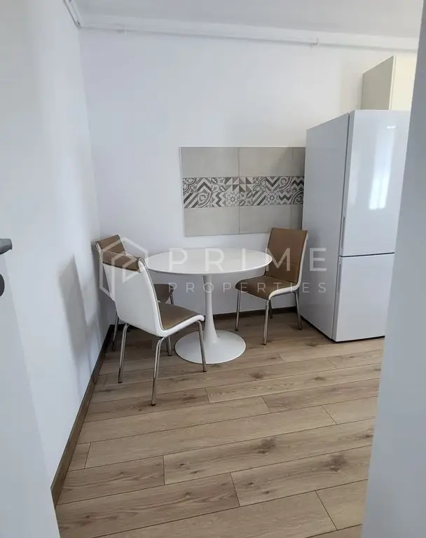 Studio modern/ 40 mp/ Maurer Residence