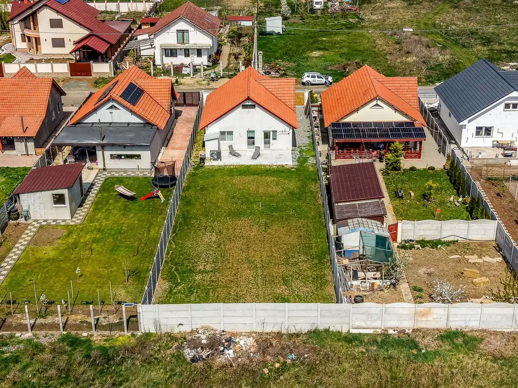 Casă noua, 2022, parter, 2 dormitoare Sânpaul, 10 km Arad