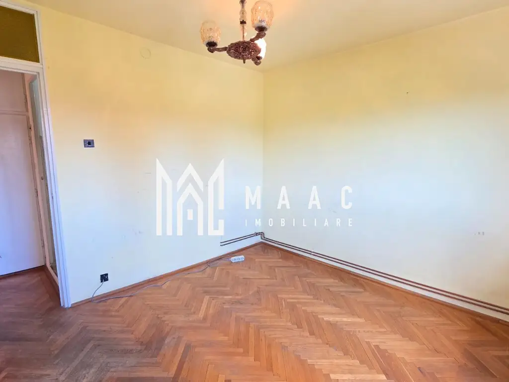 Apartament de vanzare Sibiu 3 camere decomandat | Strand | 2 bai, 2 balcoane