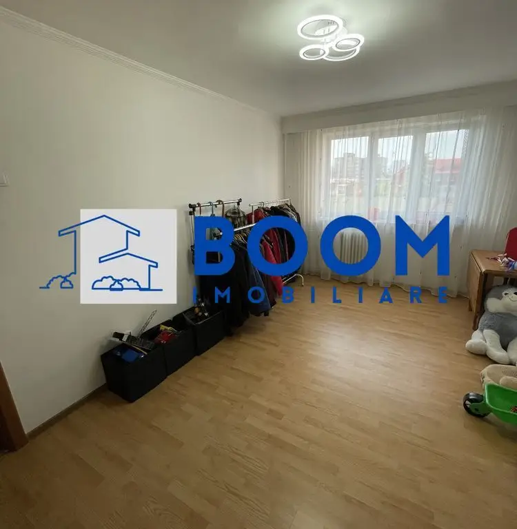 Apartament 4 camere| 90 MP | Ostroveni