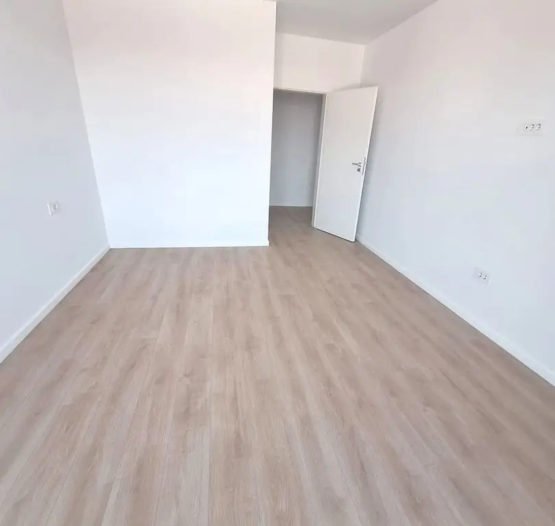 Vanzare - apartament cu 2 camere, complex Flamingo - bloc nou