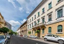 Rezervat Apartament 98 mp pe bulevardul Decebal, fatada renovata