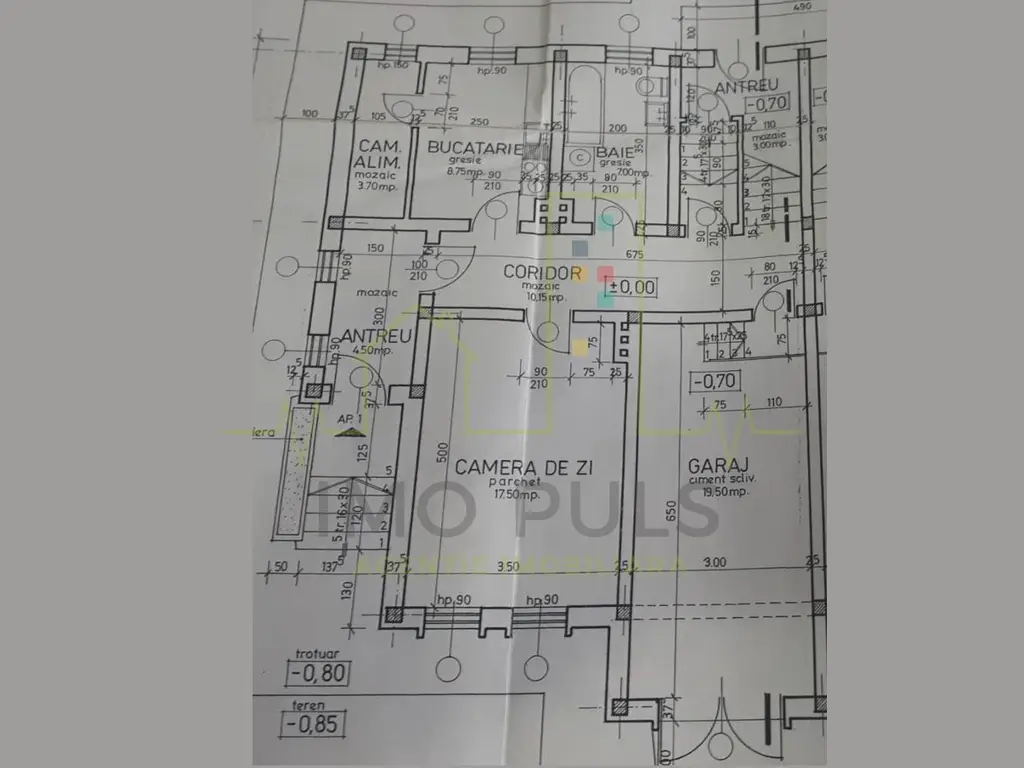 1/2 Duplex in centrul localitati Utvin.