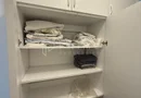 Apartament cu 3 camere decomandate- Ideal pentru studenti - Zona Tudor