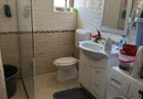 BRASADAS vinde casa cu etaj 5 cam in zona Titulescu.