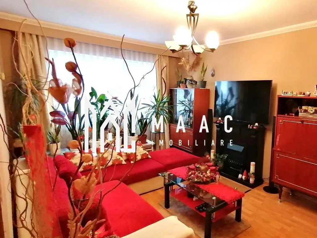 Apartament 3 camere I Decomandat I Zona Vasile Aaron
