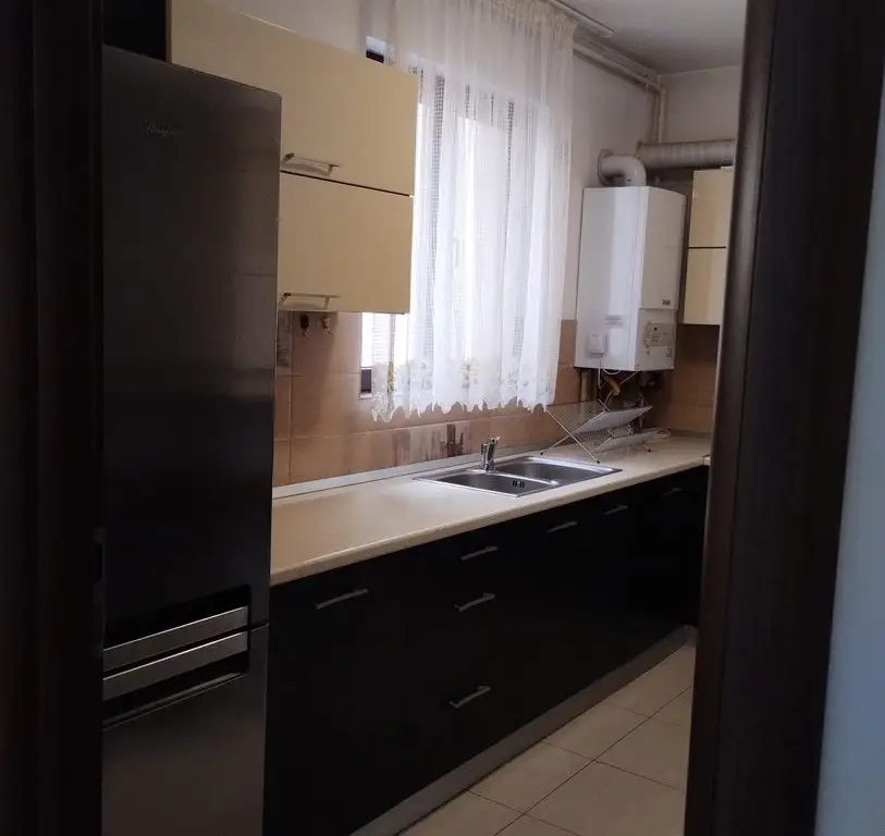 Ag BRASADAS închiriază ap 2 cam Etaj2/3 din 2010 sup. 65mp