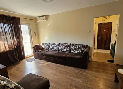Apartament 4 Camere , et.3/4, Berceni-Racovita