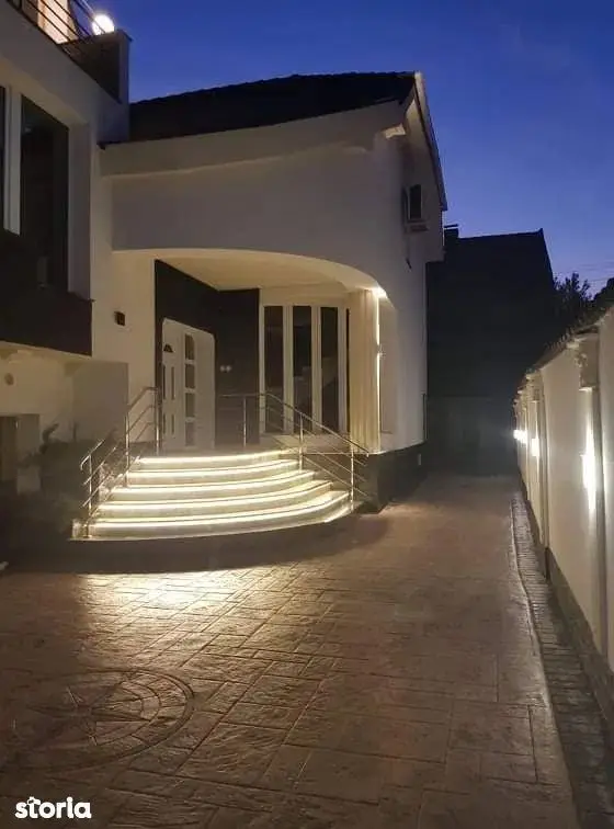 BRASADAS vinde casa deosebita in zona Bercu Rosu.