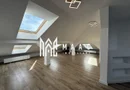 Apartament 3 camere | 150 MP | Balcon | La cheie | 2 Parcari