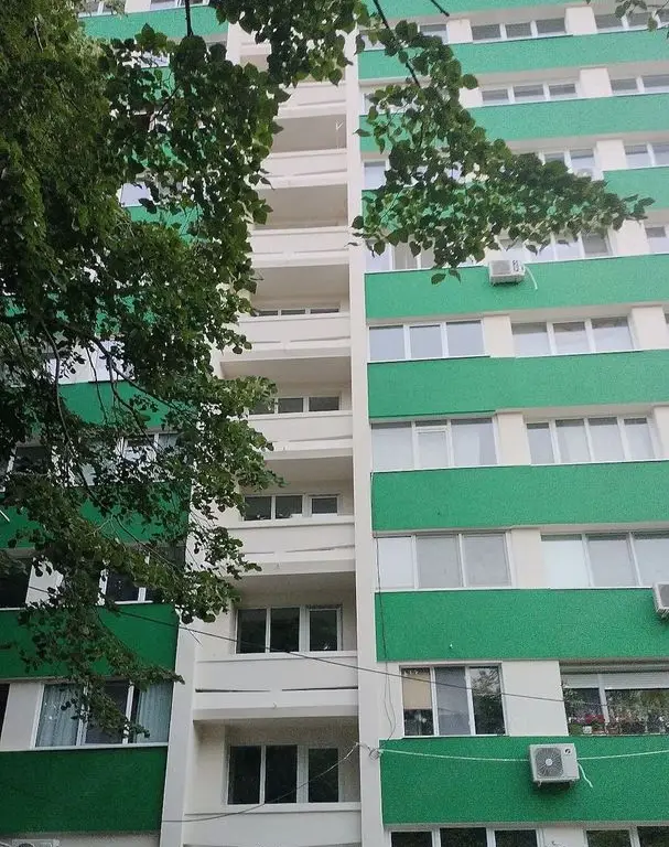 De inchiriez apartament mobilat doua camere in Tiglina 2, 420 E