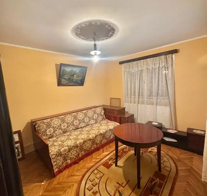 Casă de vânzare zona Str. Gheorghe Doja, 3 camere