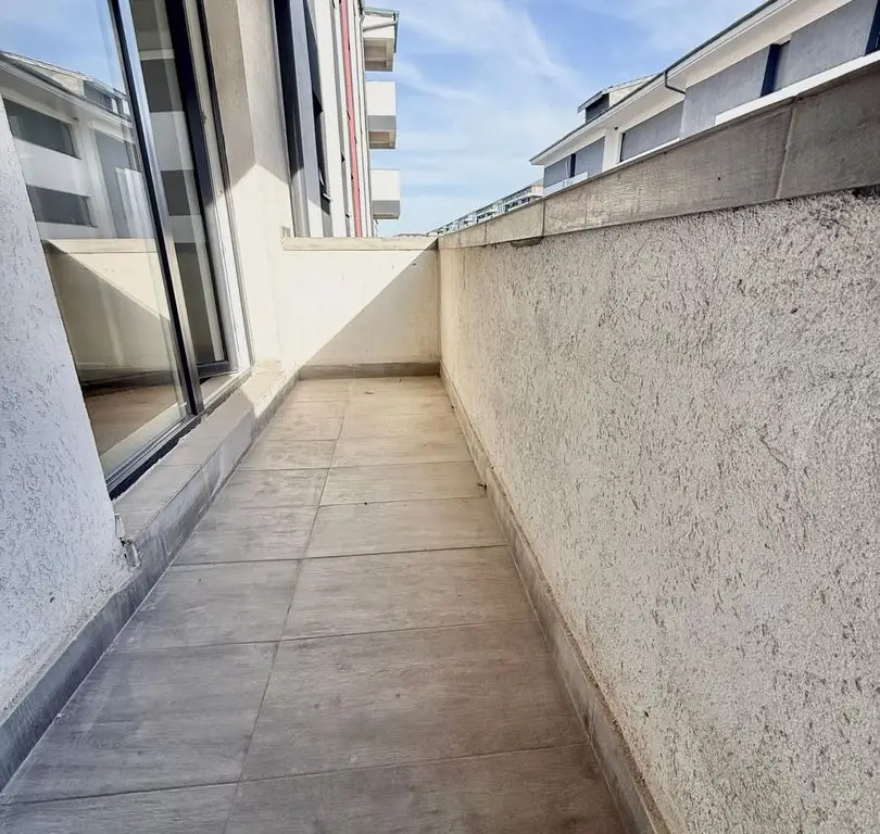 Ap. doua camere zona Militari Residence DOUA BALCOANE