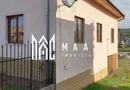 Casă spațioasă I 6 camere I Teren 845 mp I Zonă de Case I Priveliște Superbă