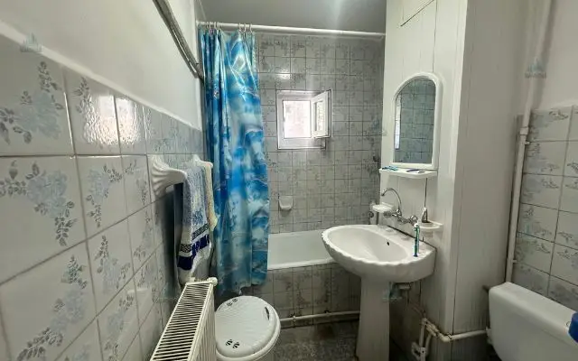 Apartament de vânzare cu 2 camere/scoala nr. 8
