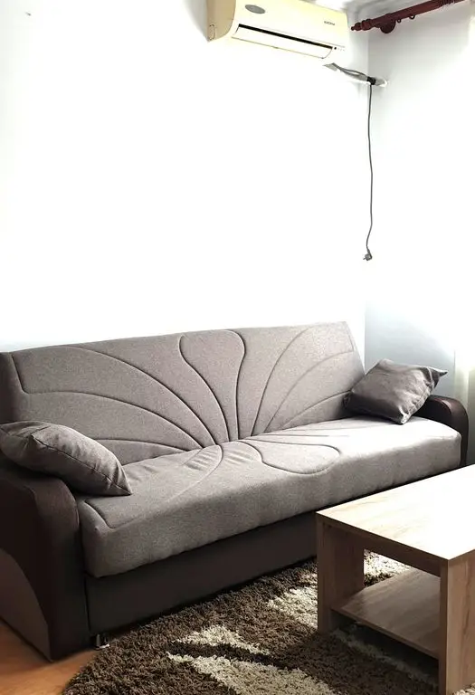 Apartament 3 camere de inchiriat Florilor
