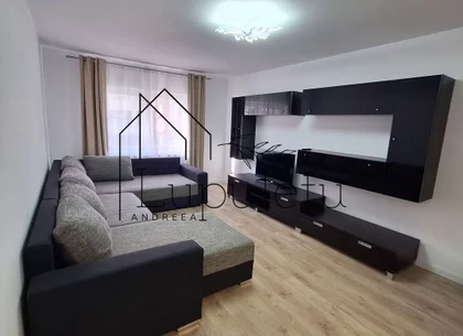 Apartament de Inchiriat | 3 Camere | Parter | Decomandat | Strand