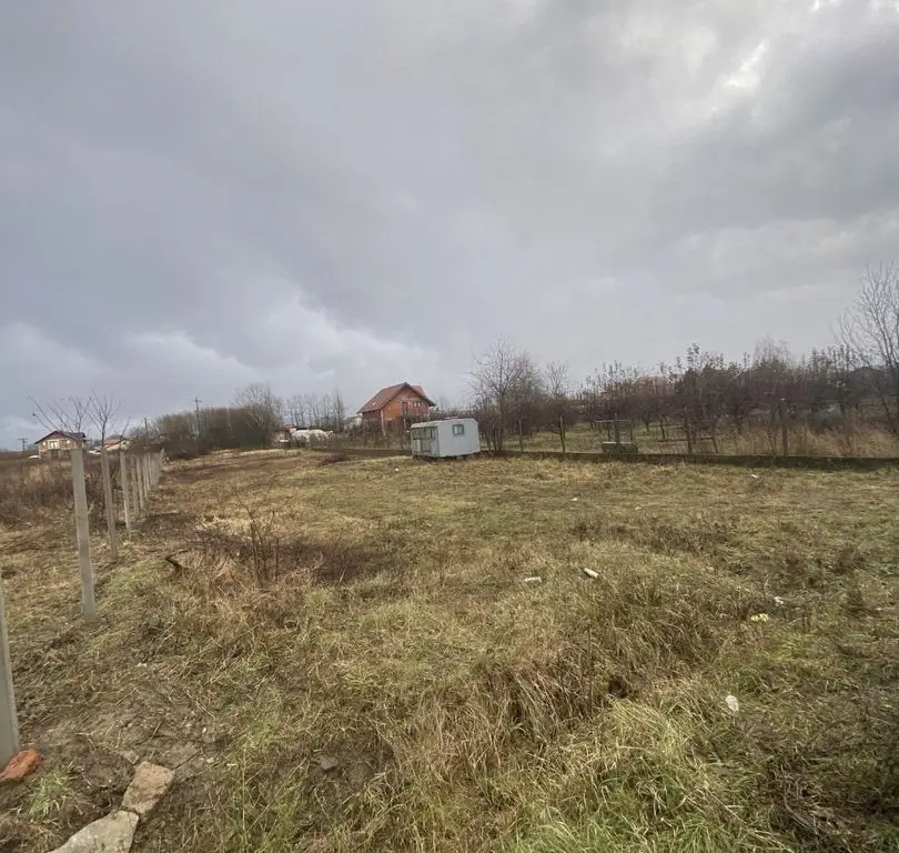 Vand teren 17 arii
