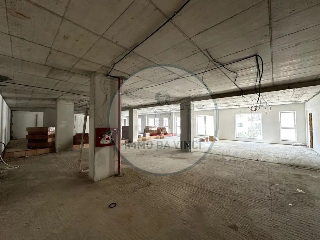 Spatii birouri 142mp si 194mp Marasti Iulius Mall finisaje la cerere