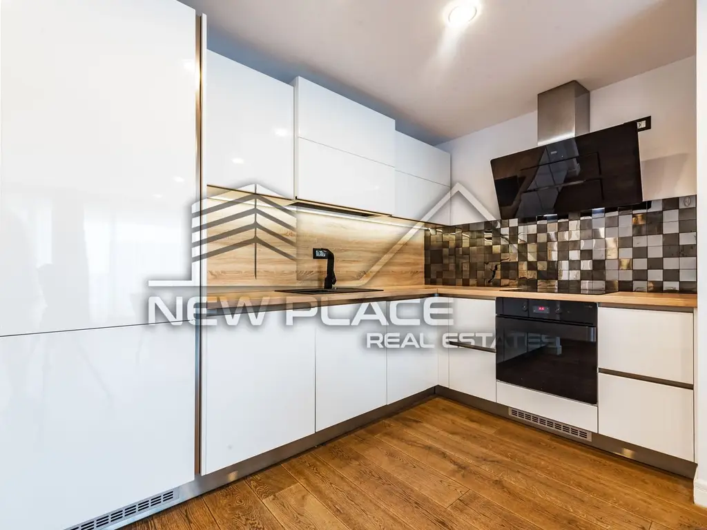 Cortina Residence | Exclusivitate | 950 Eur+TVA | Mobila Rovere | LUX