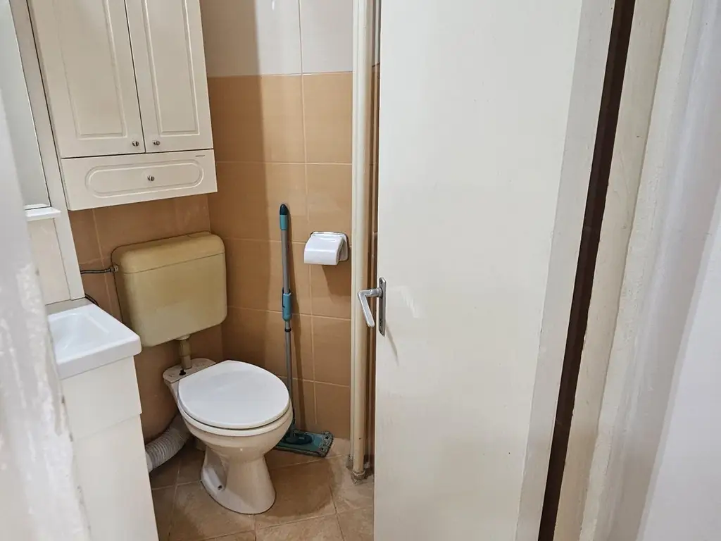 Dristor metrou garsoniera mobiliata si utilata complet