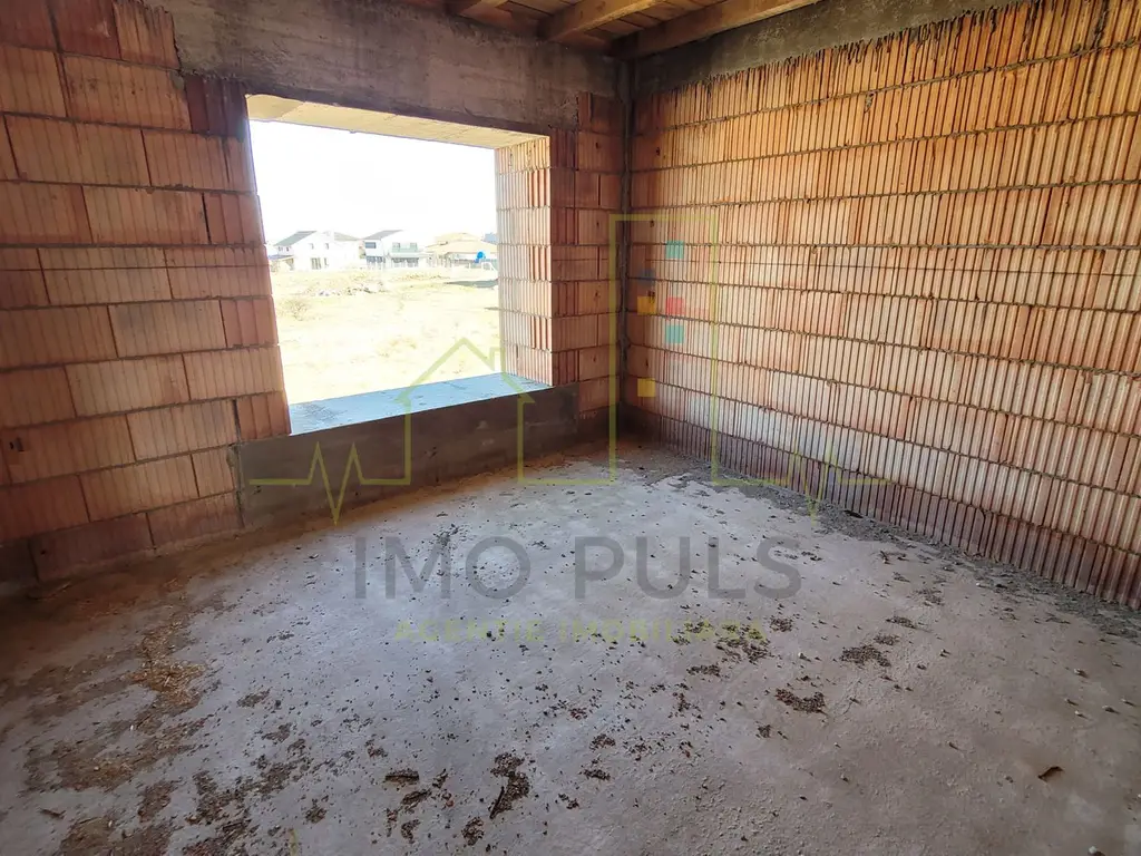Duplex. Dumbravita. Teren 405 mp.