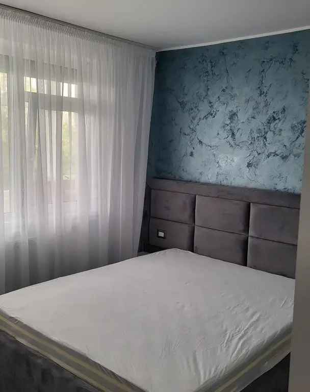 De inchiriat apartament cu 2 camere la Papadie, etaj 3, renovat, 550 E