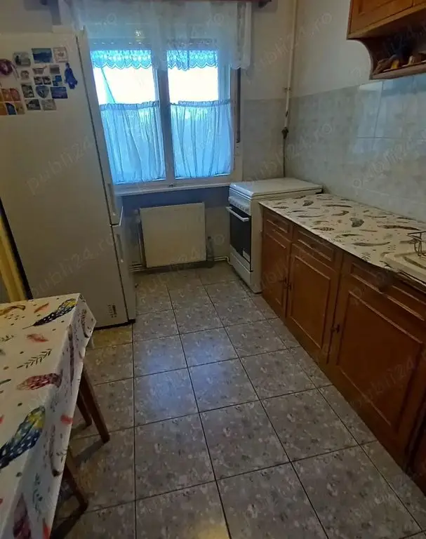 BRASADAS vinde ap 3 cam 4/4 Micro 15.