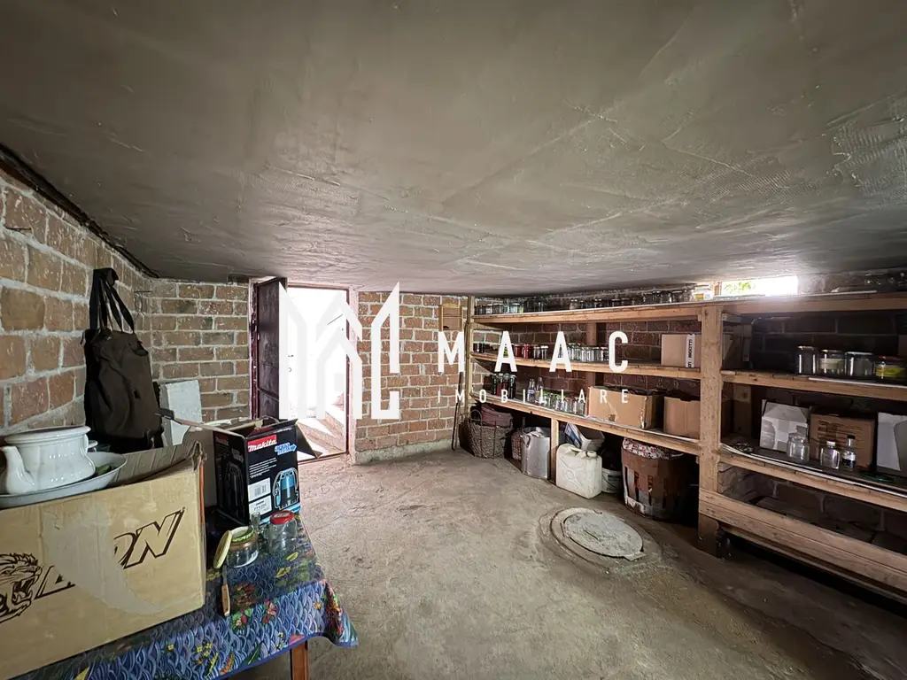 Casă 3 camere de vânzare | Lupeni, Sibiu | garaj, pivniță