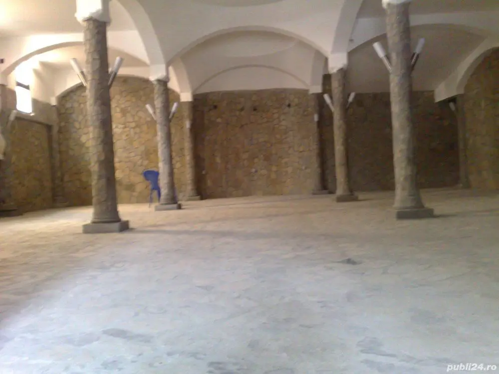 Vand Restaurant Parc Militari