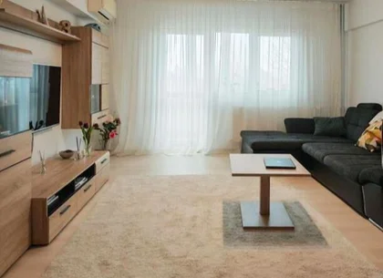 Apartament 3 camere spațios Băneasa aproape de Parcul Herăstrău