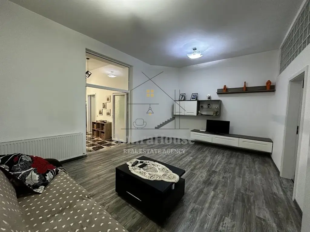 Apartament 3 camere, finisat, 75 mp si pod mansardabil, Bulevardul Eroilor