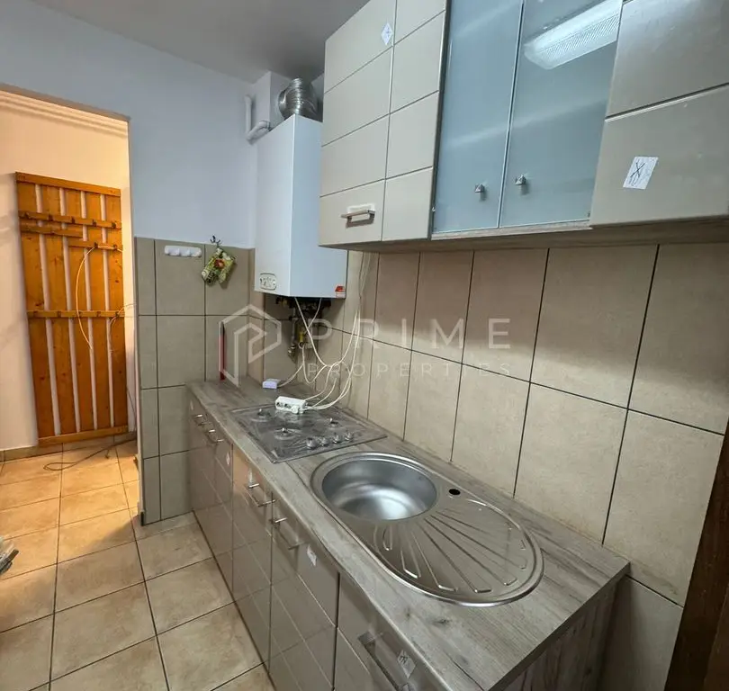 Vă prezentăm 2 camere, confort și acces rapid UMFST