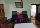 BRASADAS vinde casa cu etaj 5 cam in zona Titulescu.
