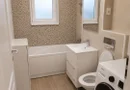 Apartament modern cu 2 camere decomandate, situat în Dumbrăvița