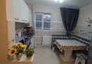 Vand apartament decomandat cu 2 camere